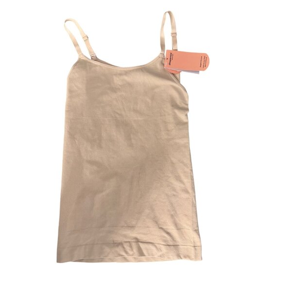 SHAPERMINT Essentials Brand New Scoop Neck Cami - Picture 1 of 9